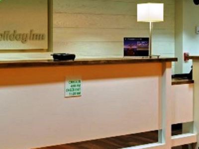 Holiday & Nw - Willowbrook By Ihg 3*