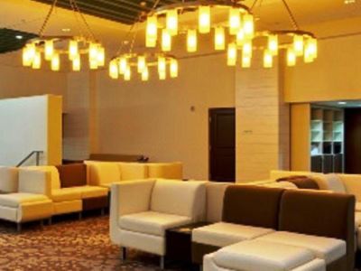 Holiday & Nw - Willowbrook By Ihg 3*